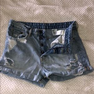 Denim ripped shorts